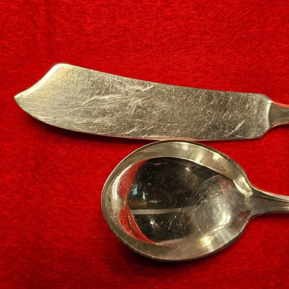 1847 Rogers Bros Silver-Plate Silverware Butter Knife &‎ Sugar Shell